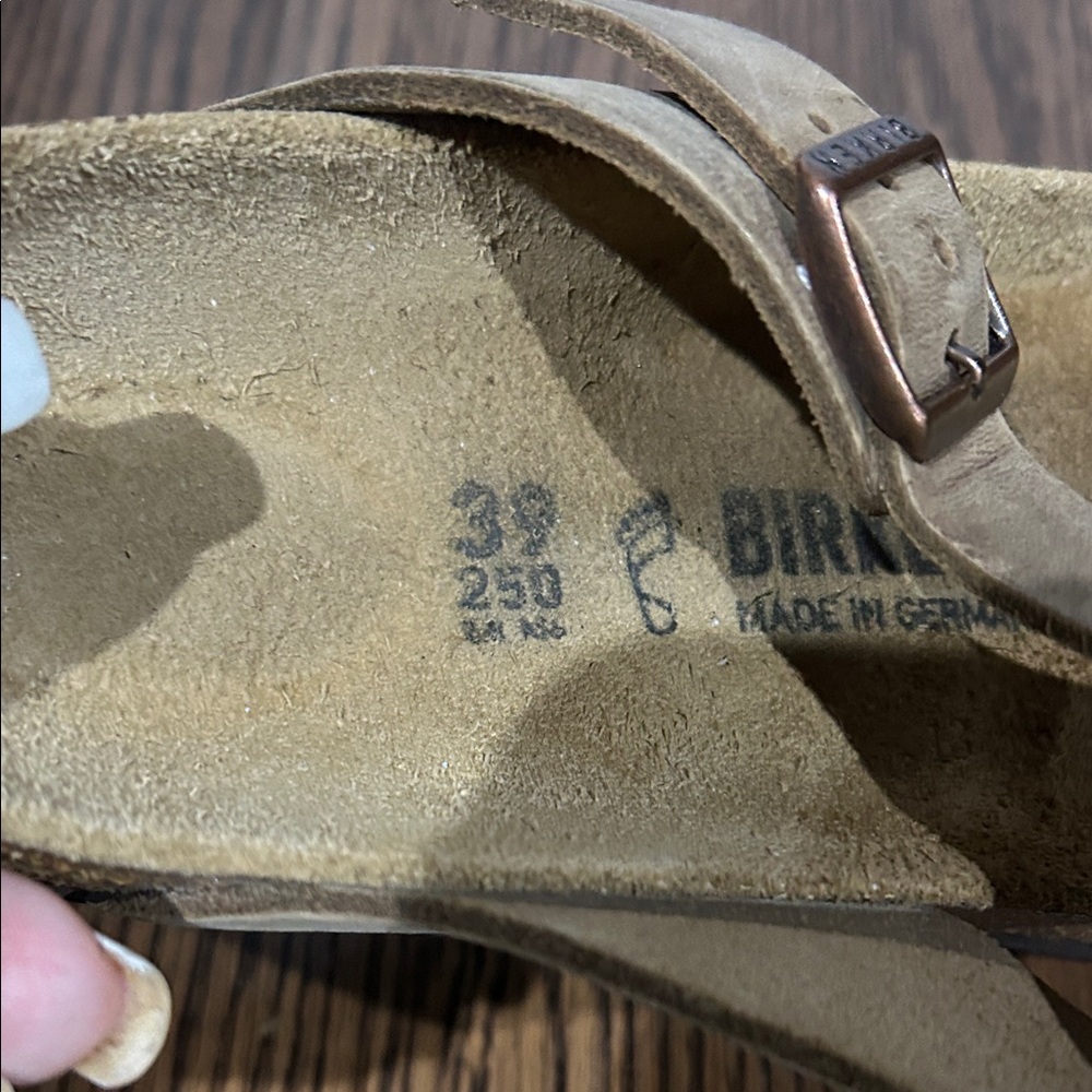Birkenstock Taupe Suede Thong Sandals gizeh flip flop sz 8 - Picture 6 of 7